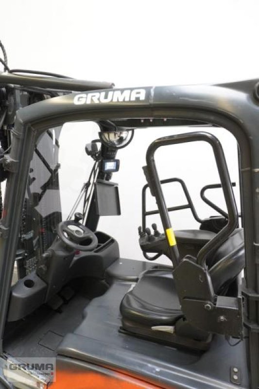 Gabelstapler des Typs Linde E 16 P EVO 386-02, Gebrauchtmaschine in Friedberg-Derching (Bild 3)