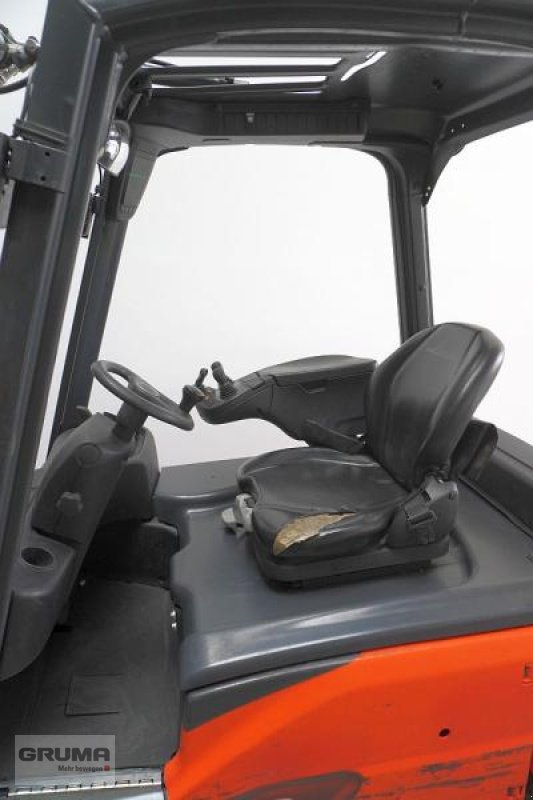 Gabelstapler типа Linde E 16 P EVO 386-02, Gebrauchtmaschine в Friedberg-Derching (Фотография 3)