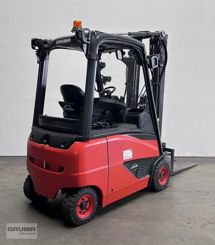 Gabelstapler typu Linde E 16 PH EVO 386-02, Gebrauchtmaschine v Friedberg-Derching (Obrázek 3)