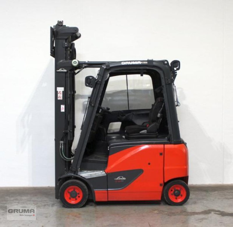 Gabelstapler del tipo Linde E 16 PH EVO 386-02, Gebrauchtmaschine In Friedberg-Derching (Immagine 4)