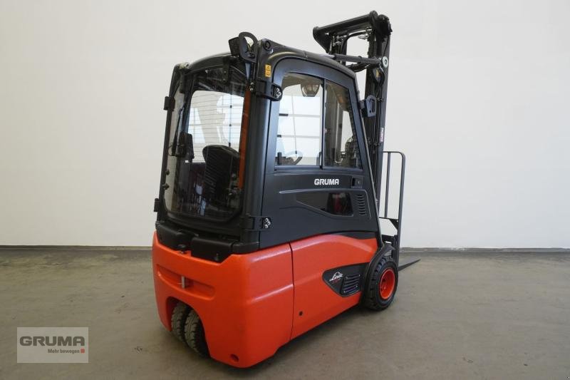 Gabelstapler des Typs Linde E 18 EVO 386-02, Gebrauchtmaschine in Friedberg-Derching (Bild 2)