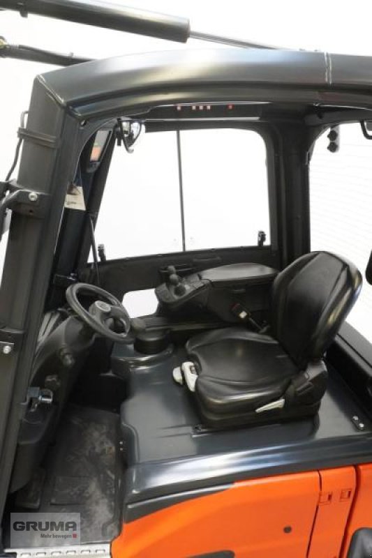 Gabelstapler des Typs Linde E 18 EVO 386-02, Gebrauchtmaschine in Friedberg-Derching (Bild 3)