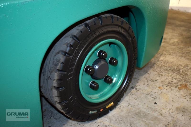 Gabelstapler des Typs Linde E 18 L EVO 386-02, Gebrauchtmaschine in Friedberg-Derching (Bild 8)