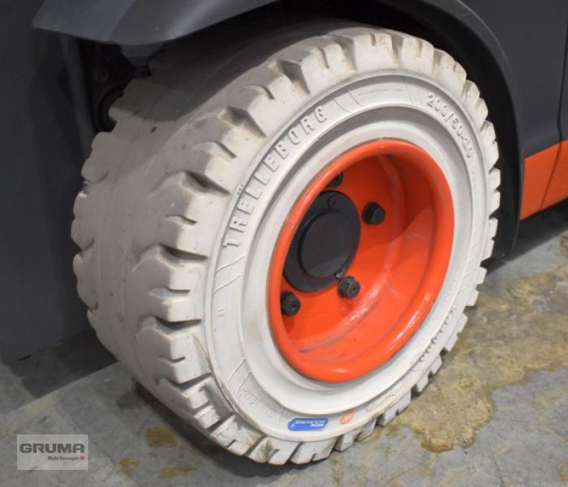 Gabelstapler des Typs Linde E 18 L EVO 386-02, Gebrauchtmaschine in Friedberg-Derching (Bild 9)