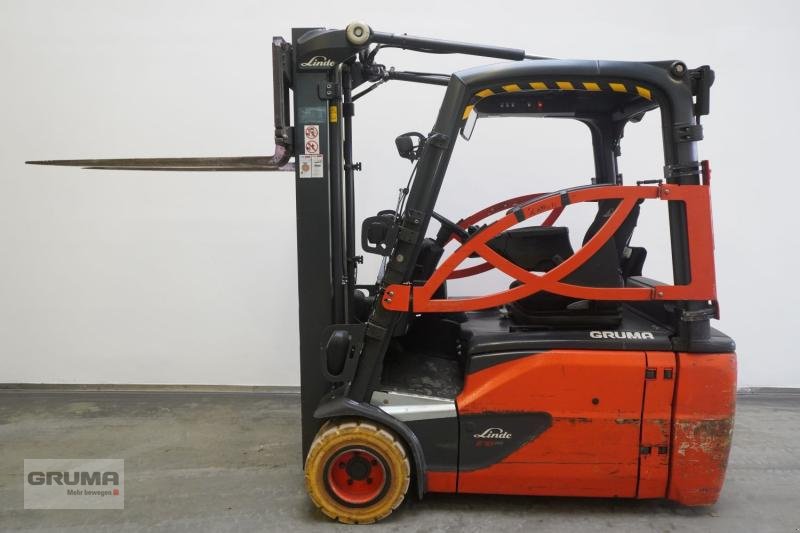 Gabelstapler типа Linde E 18 L EVO 386-02, Gebrauchtmaschine в Friedberg-Derching (Фотография 4)