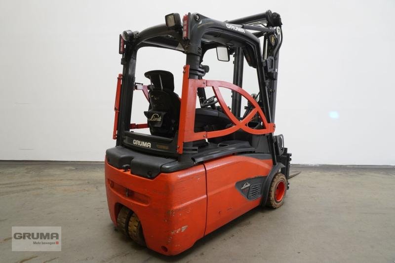 Gabelstapler des Typs Linde E 18 L EVO 386-02, Gebrauchtmaschine in Friedberg-Derching (Bild 2)