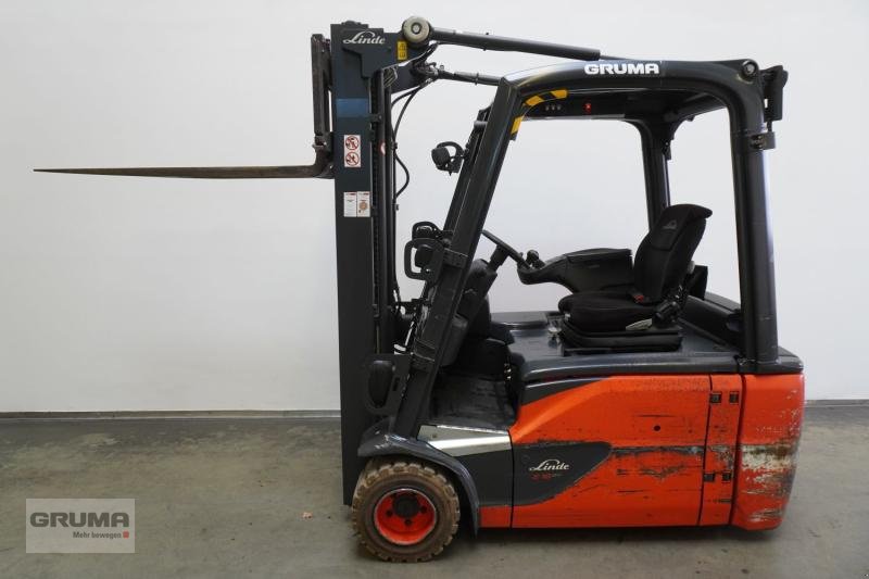 Gabelstapler za tip Linde E 18 L EVO 386-02, Gebrauchtmaschine u Friedberg-Derching (Slika 4)