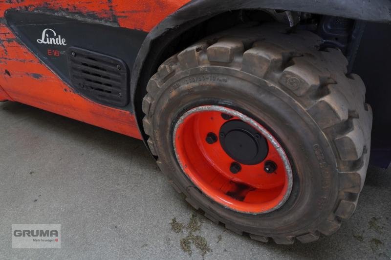 Gabelstapler za tip Linde E 18 L EVO 386-02, Gebrauchtmaschine u Friedberg-Derching (Slika 8)