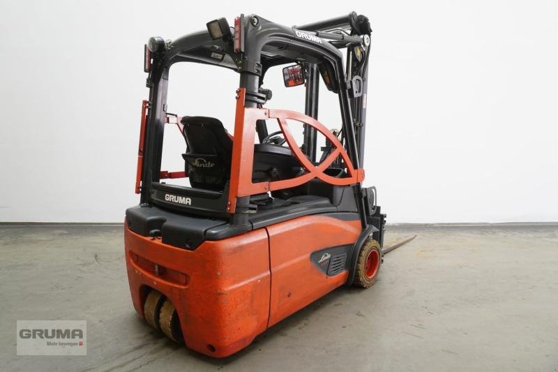 Gabelstapler типа Linde E 18 L EVO 386-02, Gebrauchtmaschine в Friedberg-Derching (Фотография 2)