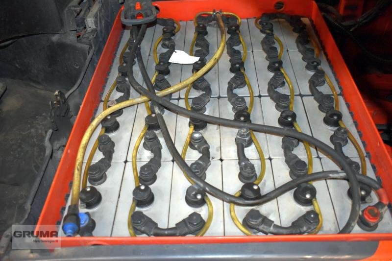 Gabelstapler des Typs Linde E 18 PH EVO 386-02, Gebrauchtmaschine in Friedberg-Derching (Bild 5)