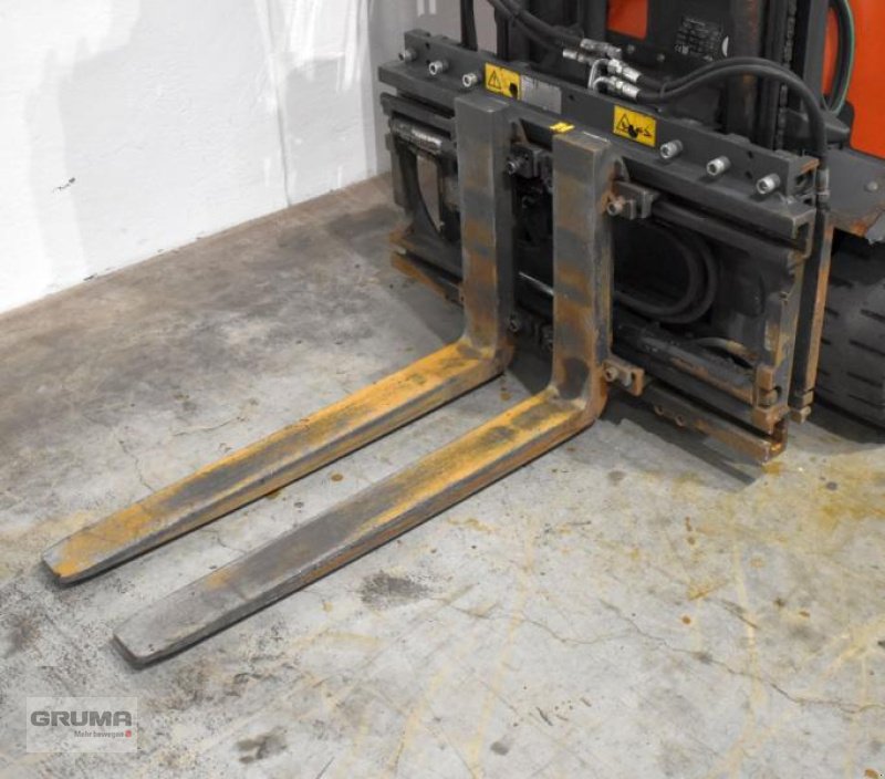 Gabelstapler des Typs Linde E 18 PH EVO 386-02, Gebrauchtmaschine in Friedberg-Derching (Bild 6)