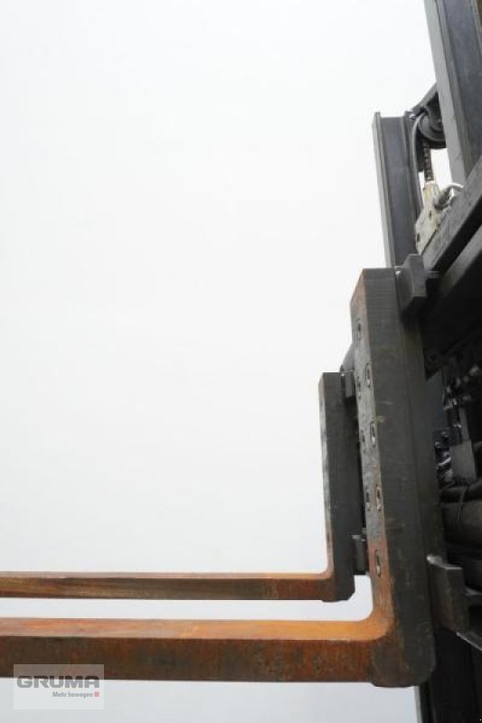 Gabelstapler des Typs Linde E 18 PH EVO 386-02, Gebrauchtmaschine in Friedberg-Derching (Bild 6)