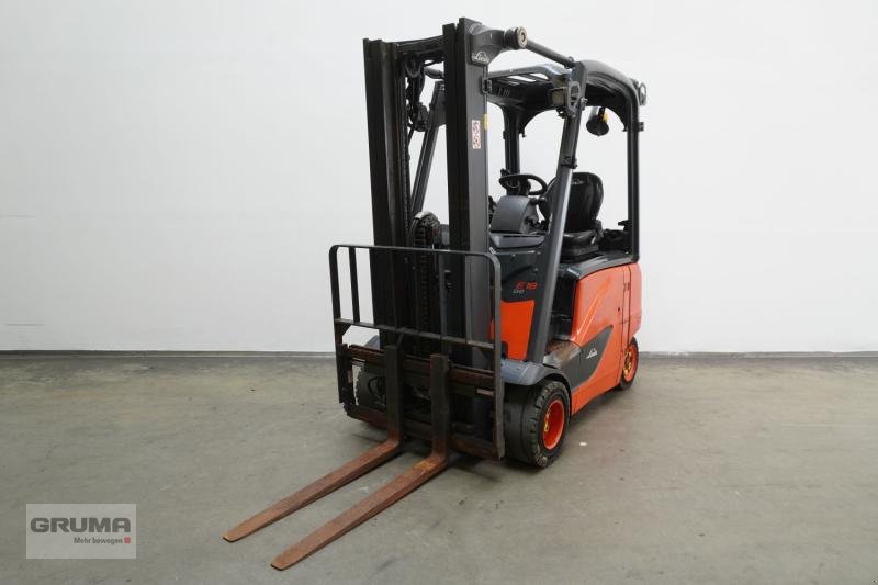 Gabelstapler типа Linde E 18 PH EVO 386-02, Gebrauchtmaschine в Friedberg-Derching (Фотография 1)