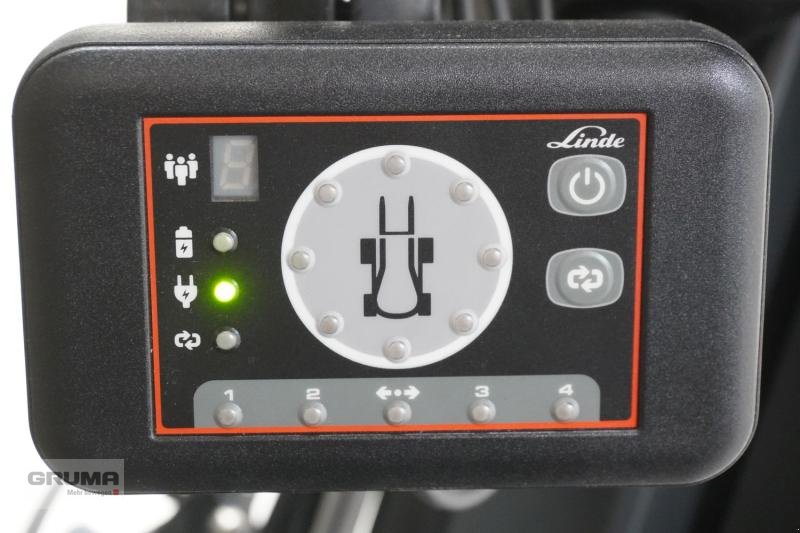 Gabelstapler tip Linde E 20 387, Gebrauchtmaschine in Friedberg-Derching (Poză 11)