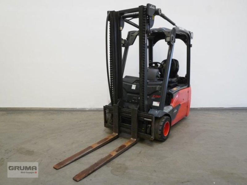 Gabelstapler of the type Linde E 20 L EVO 386-02, Gebrauchtmaschine in Friedberg-Derching (Picture 1)