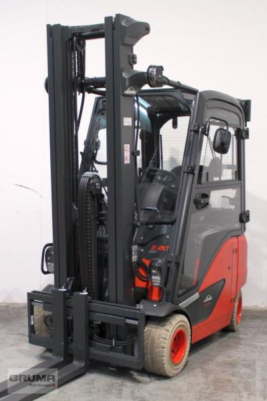 Gabelstapler des Typs Linde E 20 PH EVO 386-02, Gebrauchtmaschine in Friedberg-Derching (Bild 1)