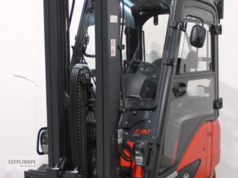 Gabelstapler des Typs Linde E 20 PH EVO 386-02, Gebrauchtmaschine in Friedberg-Derching (Bild 1)