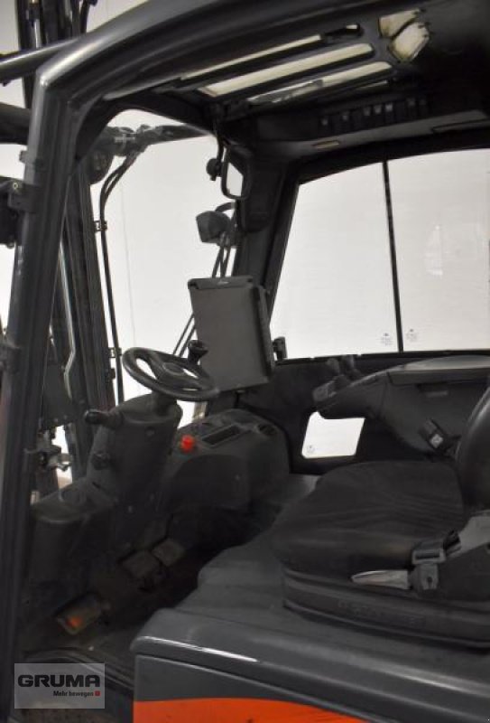 Gabelstapler des Typs Linde E 20 PH EVO 386-02, Gebrauchtmaschine in Friedberg-Derching (Bild 3)