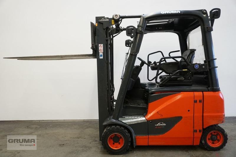 Gabelstapler des Typs Linde E 20 PH EVO 386-02, Gebrauchtmaschine in Friedberg-Derching (Bild 4)