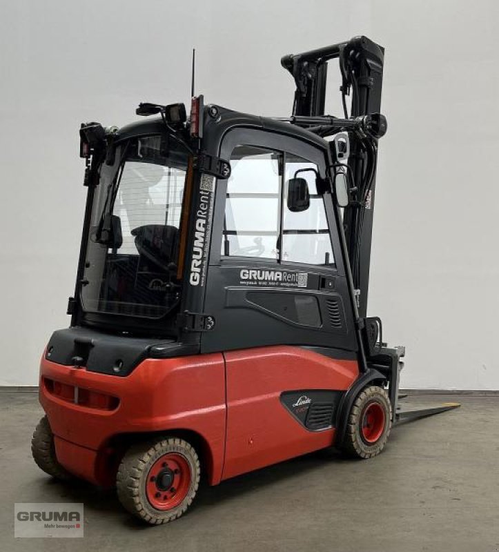 Gabelstapler des Typs Linde E 20 PL EVO 386-02, Gebrauchtmaschine in Friedberg-Derching (Bild 2)