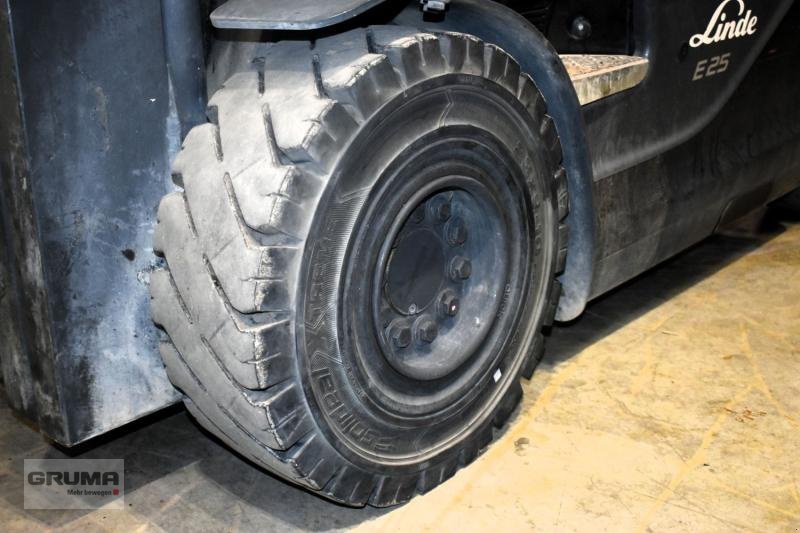 Gabelstapler tipa Linde E 25 387-01, Gebrauchtmaschine u Friedberg-Derching (Slika 8)