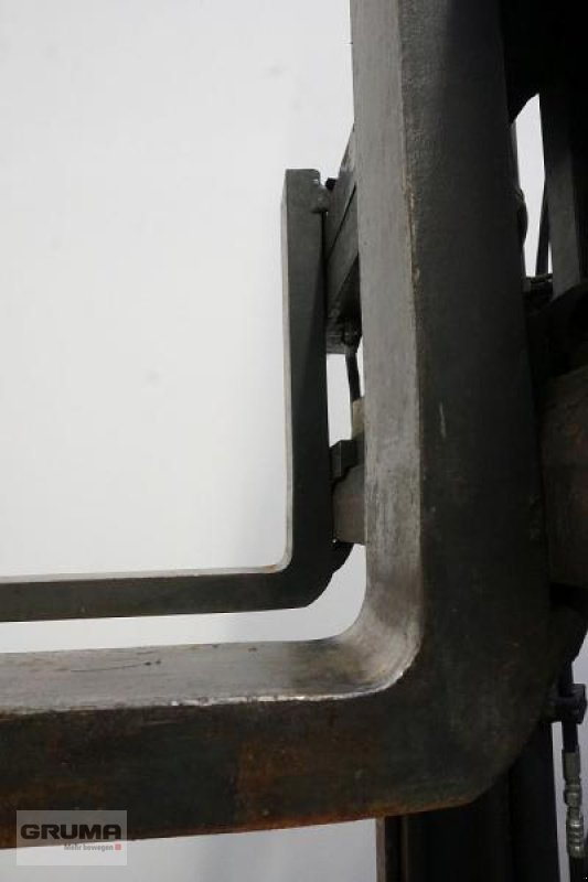 Gabelstapler des Typs Linde E 25 387, Gebrauchtmaschine in Friedberg-Derching (Bild 6)