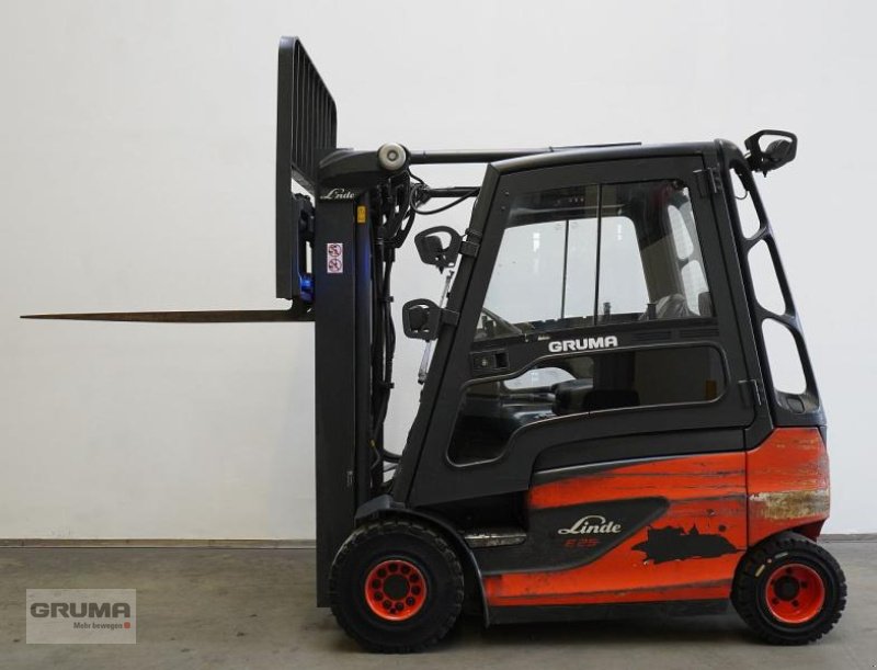 Gabelstapler typu Linde E 25 387, Gebrauchtmaschine v Friedberg-Derching (Obrázek 4)
