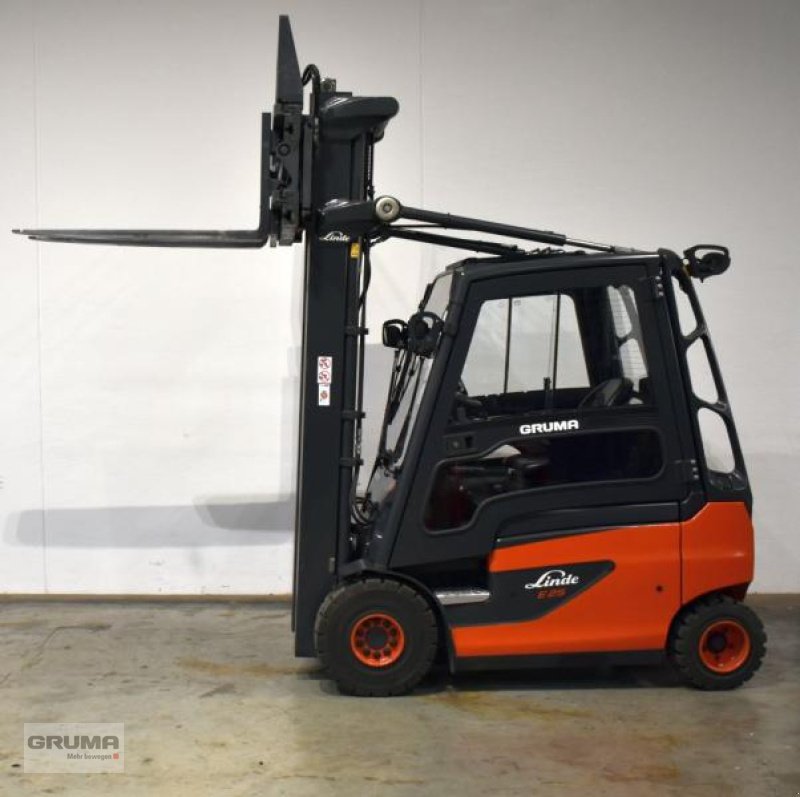 Gabelstapler typu Linde E 25 387, Gebrauchtmaschine v Friedberg-Derching (Obrázek 4)