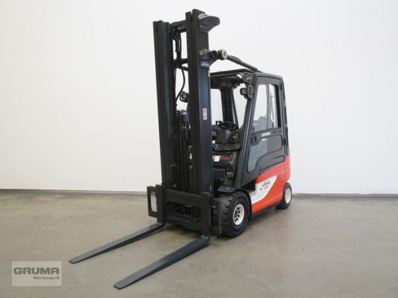 Gabelstapler Türe ait Linde E 25 387, Gebrauchtmaschine içinde Friedberg-Derching (resim 1)