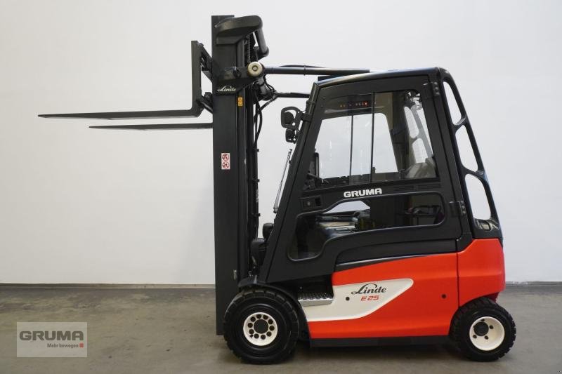 Gabelstapler typu Linde E 25 387, Gebrauchtmaschine v Friedberg-Derching (Obrázek 4)