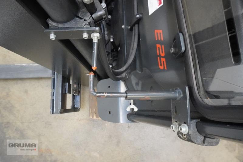 Gabelstapler tip Linde E 25 387, Gebrauchtmaschine in Friedberg-Derching (Poză 10)