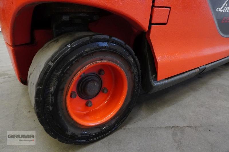 Gabelstapler a típus Linde E 25 387, Gebrauchtmaschine ekkor: Friedberg-Derching (Kép 8)