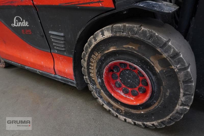 Gabelstapler typu Linde E 25/600 HL 387, Gebrauchtmaschine v Friedberg-Derching (Obrázek 8)