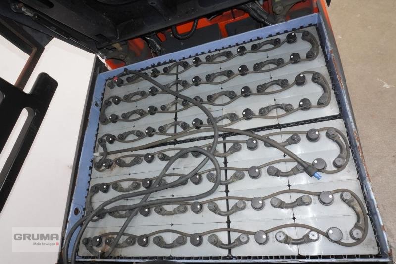 Gabelstapler des Typs Linde E 25/600 HL 387, Gebrauchtmaschine in Friedberg-Derching (Bild 5)