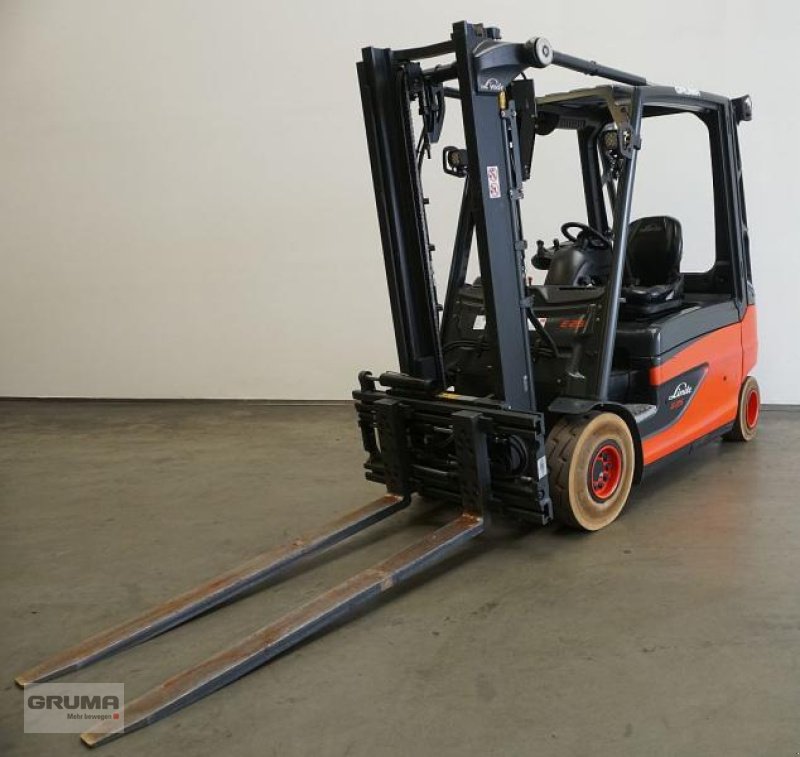 Gabelstapler typu Linde E 25 L 387, Gebrauchtmaschine v Friedberg-Derching (Obrázek 1)