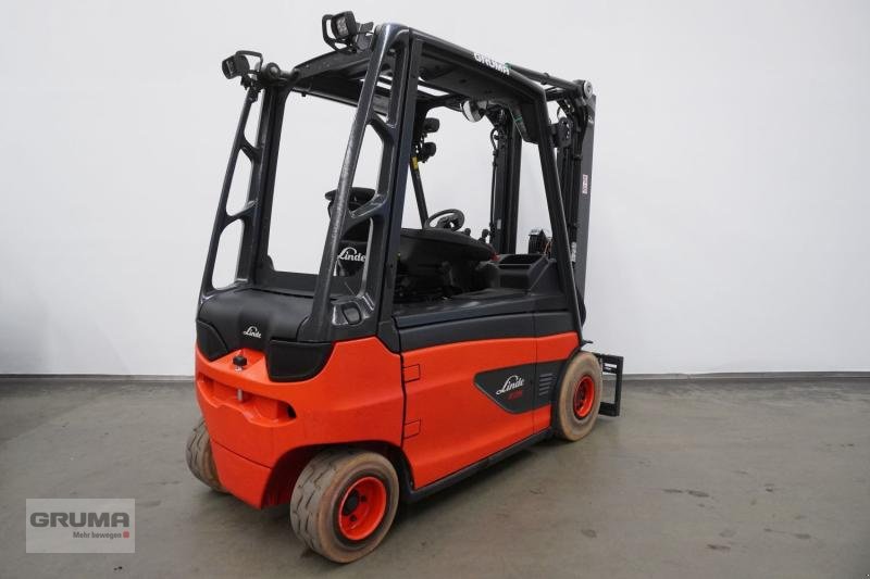 Gabelstapler des Typs Linde E 25 L 387, Gebrauchtmaschine in Friedberg-Derching (Bild 2)