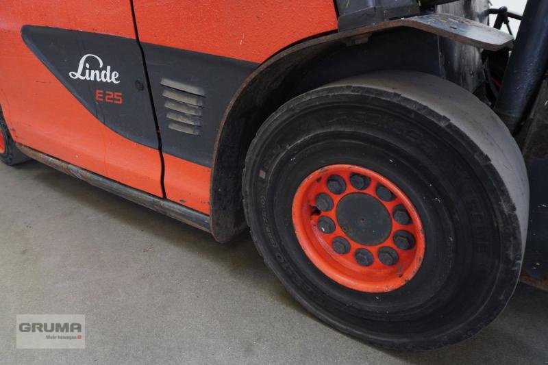 Gabelstapler del tipo Linde E 25 L 387, Gebrauchtmaschine In Friedberg-Derching (Immagine 9)