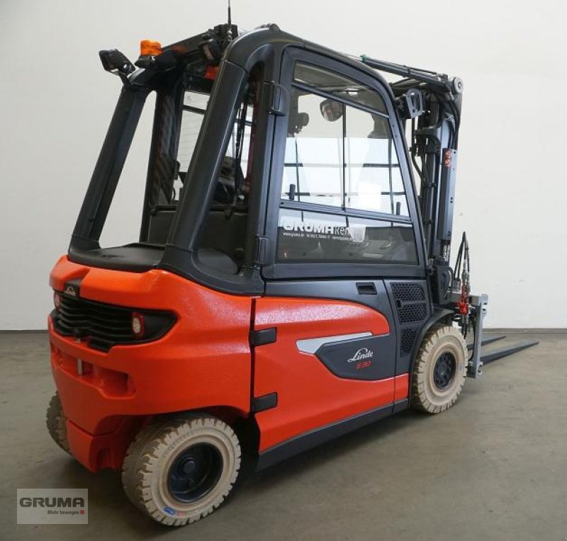 Gabelstapler des Typs Linde E 30 1252, Gebrauchtmaschine in Friedberg-Derching (Bild 2)