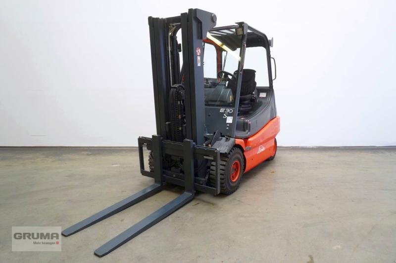 Gabelstapler типа Linde E 30 336-02, Gebrauchtmaschine в Friedberg-Derching (Фотография 1)