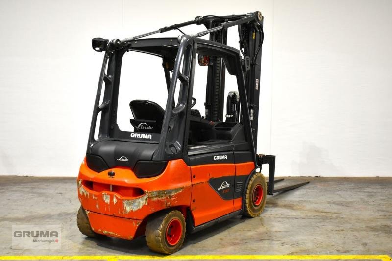Gabelstapler typu Linde E 30 387, Gebrauchtmaschine v Friedberg-Derching (Obrázek 2)