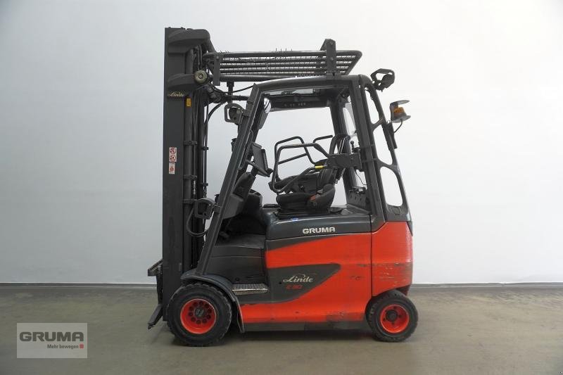 Gabelstapler типа Linde E 30/600 H 387, Gebrauchtmaschine в Friedberg-Derching (Фотография 4)