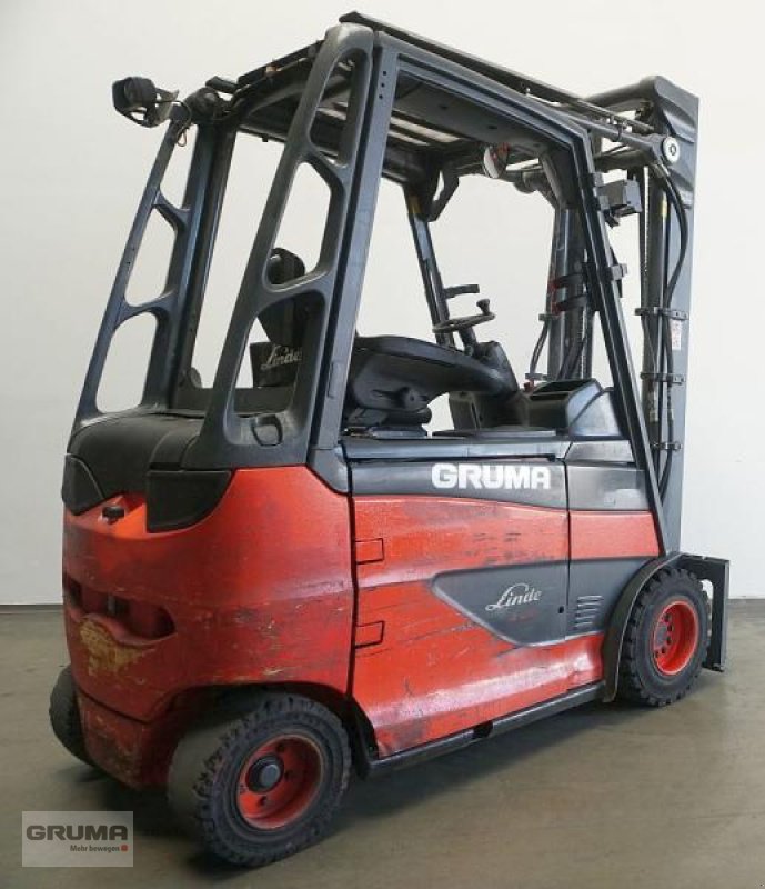 Gabelstapler tip Linde E 30/600 H 387, Gebrauchtmaschine in Friedberg-Derching (Poză 2)
