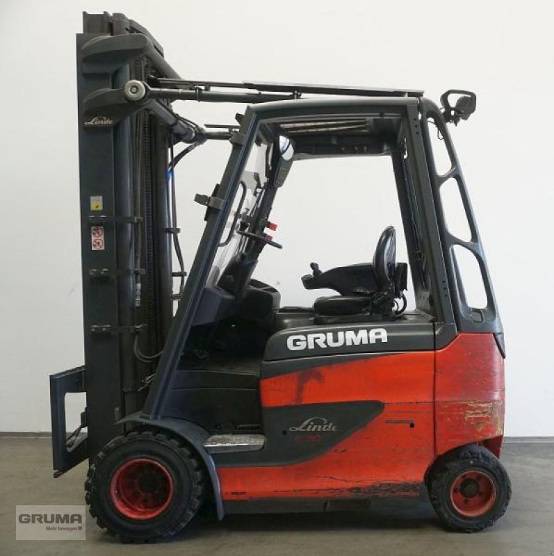 Gabelstapler tip Linde E 30/600 H 387, Gebrauchtmaschine in Friedberg-Derching (Poză 4)