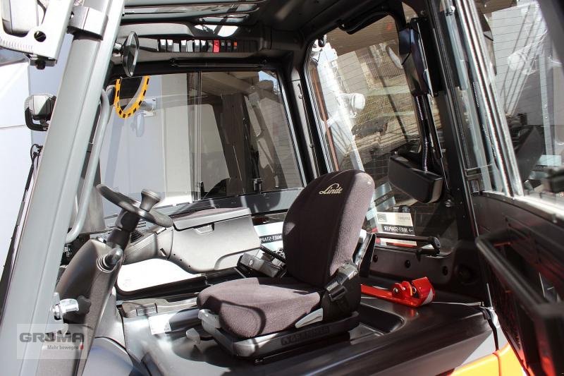 Gabelstapler des Typs Linde E 30/600 HL 387, Gebrauchtmaschine in Friedberg-Derching (Bild 3)