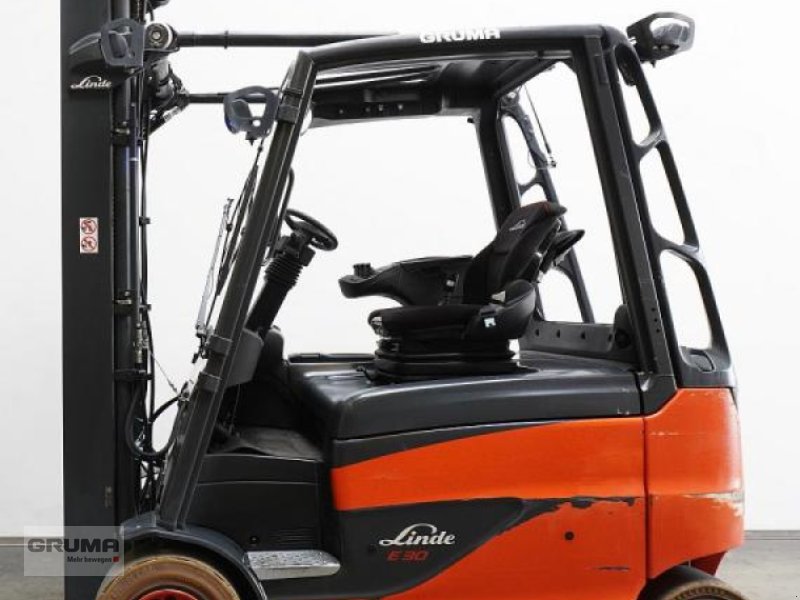 Gabelstapler des Typs Linde E 30/600 HL 387, Gebrauchtmaschine in Friedberg-Derching (Bild 1)