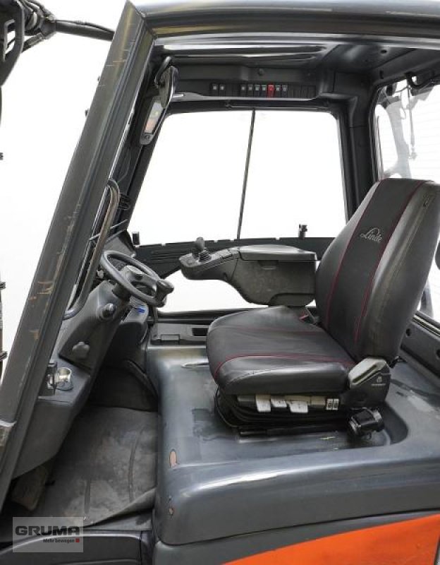 Gabelstapler des Typs Linde E 30/600 HL 387, Gebrauchtmaschine in Friedberg-Derching (Bild 3)