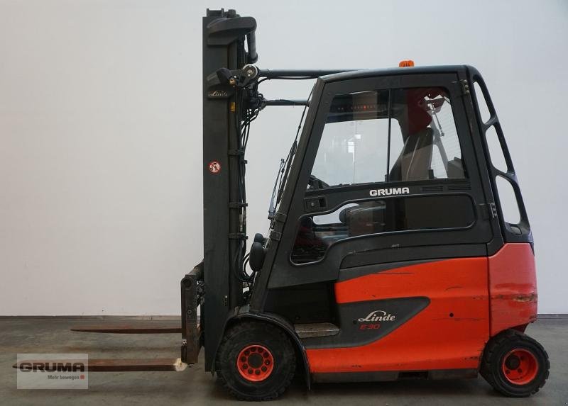 Gabelstapler des Typs Linde E 30/600 HL 387, Gebrauchtmaschine in Friedberg-Derching (Bild 4)