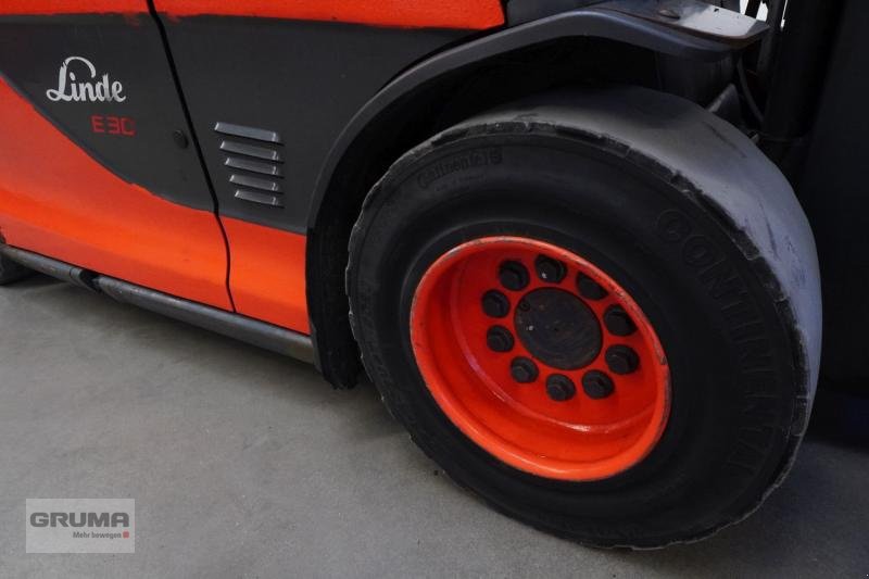 Gabelstapler типа Linde E 30/600 HL 387, Gebrauchtmaschine в Friedberg-Derching (Фотография 9)