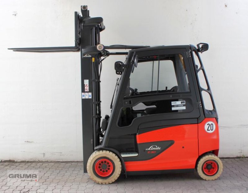 Gabelstapler типа Linde E 30/600 HL 387, Gebrauchtmaschine в Friedberg-Derching (Фотография 4)