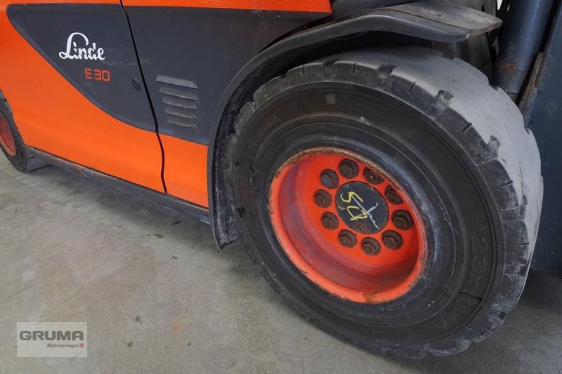Gabelstapler tip Linde E 30/600 HL 387, Gebrauchtmaschine in Friedberg-Derching (Poză 9)
